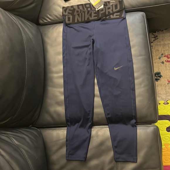 NIKE Intertwist Set!! - Picture 2 of 10